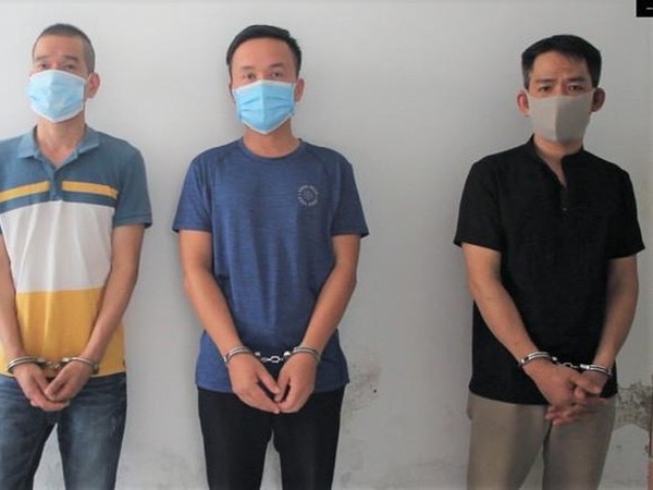 Sập bẫy những 'cán bộ' sở Tài nguyên và Môi trường, mất trắng hơn 15 tỉ đồng