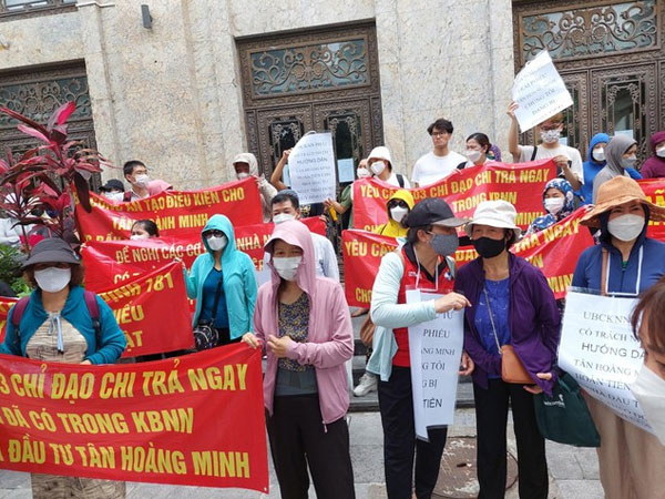 Hơn 2 tháng hủy lô trái phiếu Tân Hoàng Minh: Nhà đầu tư mòn mỏi chờ nhận lại tiền
