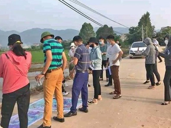 Chuyên gia cảnh báo nguy cơ 'bong bóng' BĐS, người 'ôm đất' rơi vào cảnh trắng tay