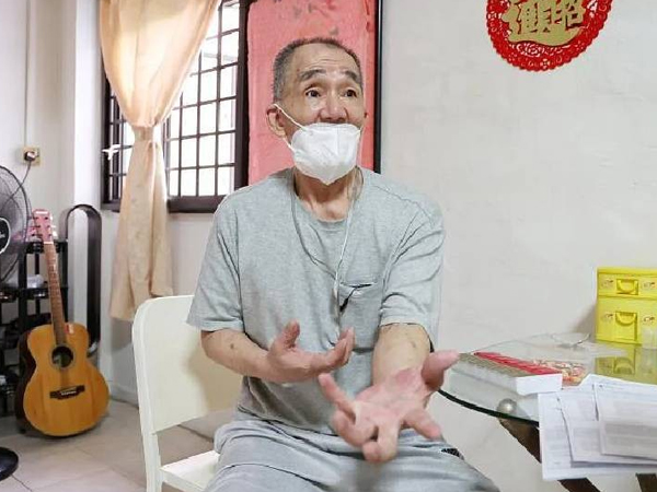 Bị bạn gái 'đá' cụ ông 72 tuổi sang đốt nhà rồi hành hung luôn tình địch