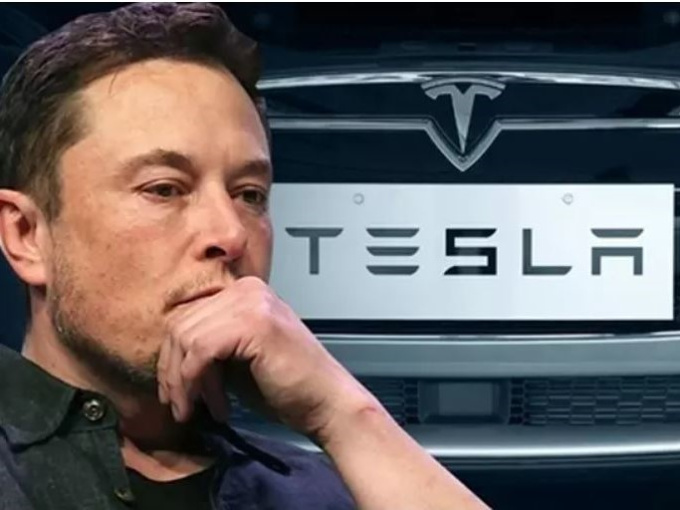 Tesla bị kiện vì hành vi dung túng cho môi trường làm việc “độc hại”