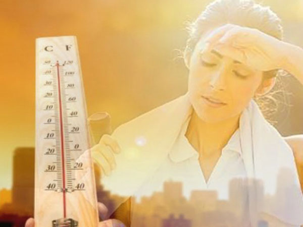 Hà Nội nắng như 'chảo lửa', làm gì để tránh bị sốc nhiệt?