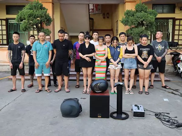 Mở tiệc ma tuý chiêu đãi đồng bọn, trùm 'giang hồ' Hoàng 'mèo' bị bắt