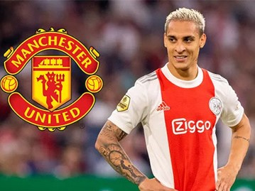Antony đồng ý gia nhập Man United