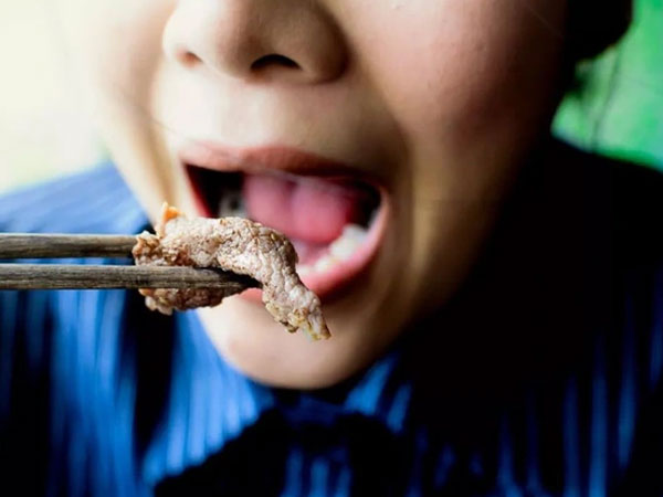 Ung thư 'từ miệng mà ra', những thói quen ăn uống kích thích tế bào K phát triển