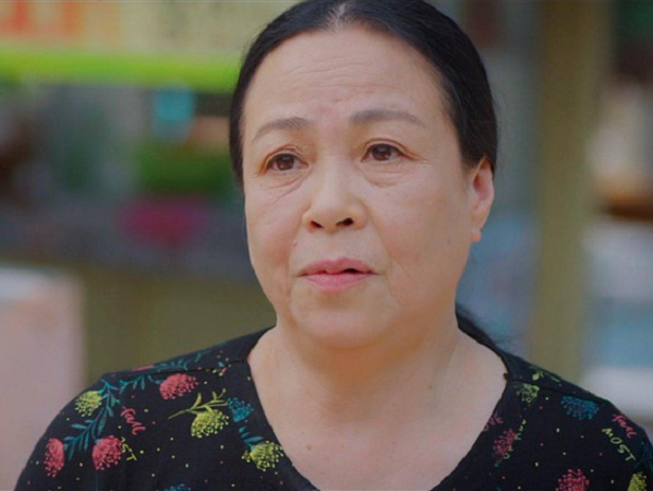 Thương ngày nắng về: Bà Nga có dấu hiệu bệnh tuổi già, khán giả lo cái kết nghiệt ngã như bản gốc