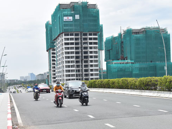 Doanh nghiệp than trời vì thủ tục