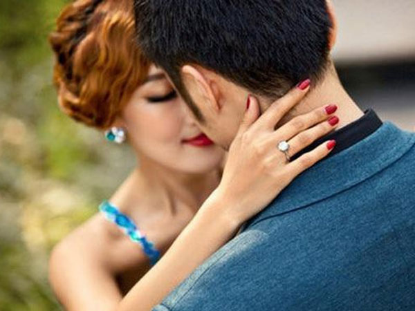 Ham giàu, trai trẻ tự biến mình thành người 'đổ vỏ' cho sếp