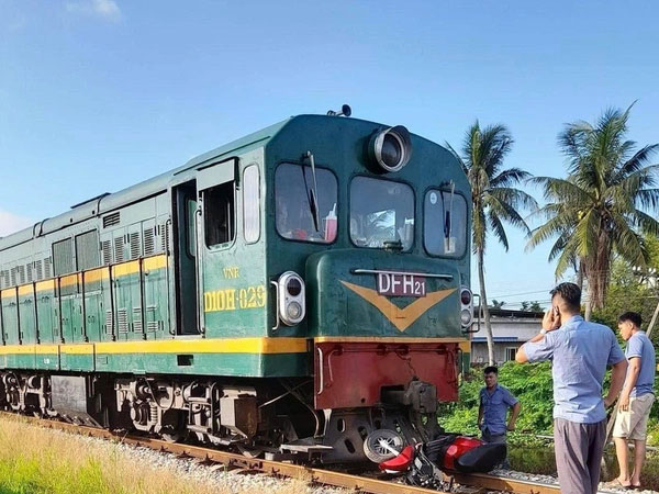 Liên tiếp 2 vụ tai nạn đường sắt, 2 người chết