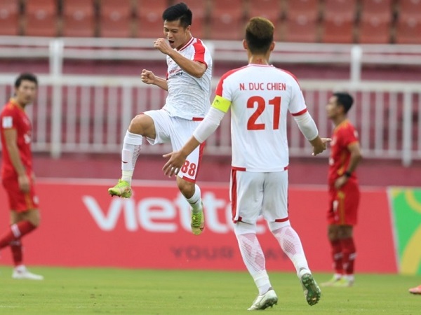 Tuyệt phẩm giúp Viettel thắng trận thứ 2 liên tiếp để giữ đỉnh bảng AFC Cup