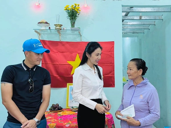 Hậu lùm xùm sao kê từ thiện, Thủy Tiên tự bỏ tiền túi để xây nhà tình thương cho bà con ở Bến Tre
