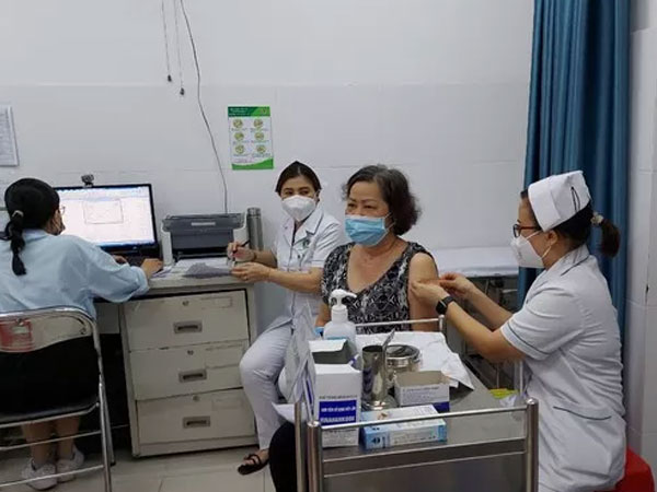 Hai kịch bản ứng phó biến chủng BA.5