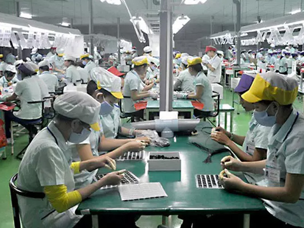 Cứ điểm Samsung giảm sản xuất: Nỗi lo toàn cầu, cảnh báo cho Việt Nam