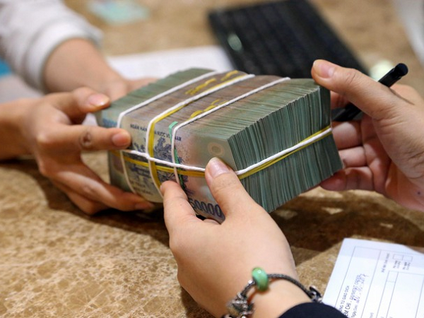 Thêm 'ông lớn' ngân hàng nhập cuộc tăng lãi suất tiền gửi