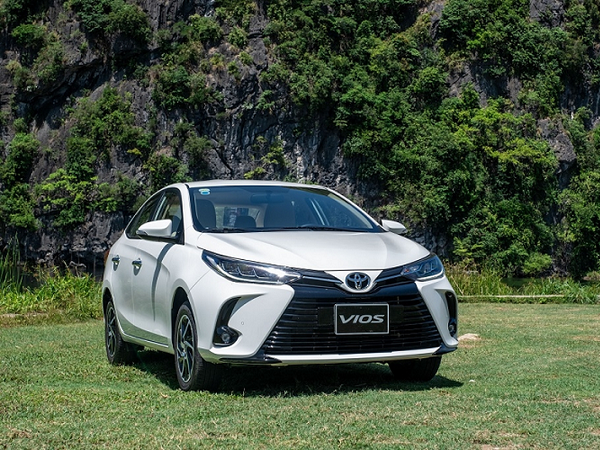 Toyota Vios tiếp tục tăng giá tới 8 triệu đồng tại Việt Nam