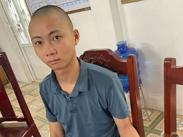 Khởi tố anh vợ vung dao dài 1,3 m chém đứt lìa bàn tay của em rể ở tiệm tóc