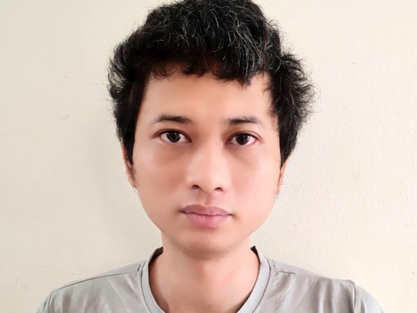 Nam thanh niên Hà Nội bỗng dưng lấy dao đâm 3 cháu nhỏ hàng xóm