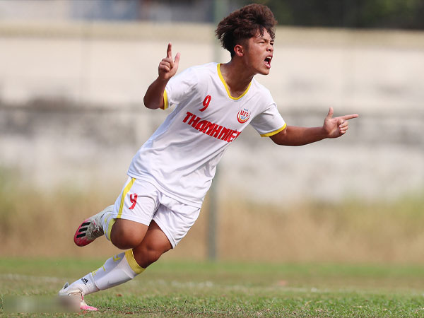 Tiền đạo Quốc Việt - 6 lần giành Vua phá lưới và 4 bàn thắng cho U19 Việt Nam