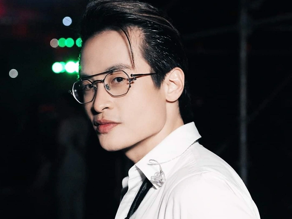 Hà Anh Tuấn bất ngờ đuổi fan ra khỏi đêm nhạc của mình: Chuyện gì thế này?