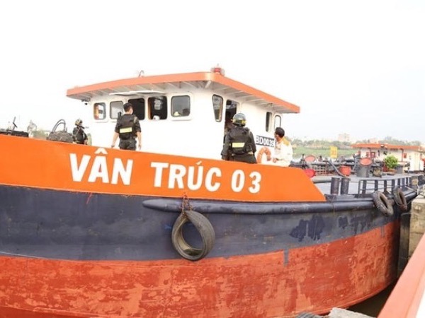 Ông trùm xăng lậu mua chuộc loạt sỹ quan Cảnh sát biển, Biên phòng, CSGT như nào?
