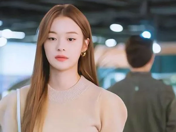 5 năm hôn nhân có nguy cơ tan vỡ vì một xấp giấy trong vali cũ