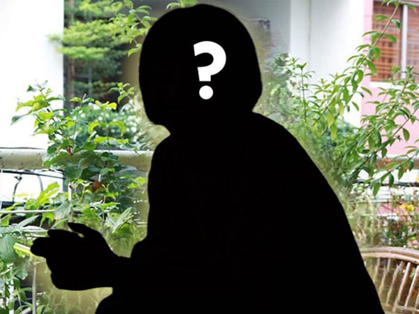 Một nữ diễn viên hài nổi tiếng Vbiz lộ ảnh bụng to vượt mặt, netizen đặt nghi vấn có tin vui