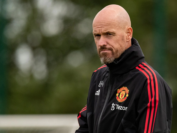 Hôm nay, kỷ nguyên Ten Hag bắt đầu bằng trận gặp Liverpool