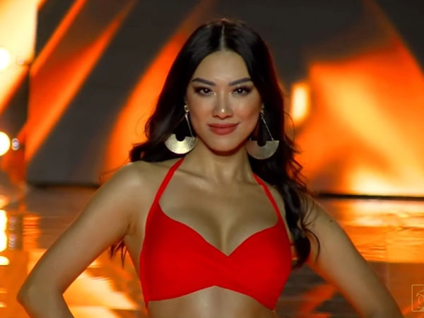Kim Duyên body bốc lửa, catwalk 'siêu dẻo' trong phần thi áo tắm tại bán kết Miss Supranational