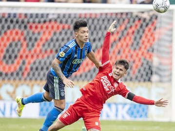 Lisandro Martinez gia nhập MU: Trung vệ 'lùn' có thể thành công ở Anh
