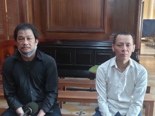 Trùm ma túy chuyên thủ súng phòng thân lĩnh án tử hình