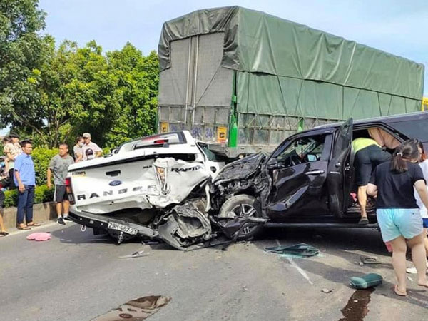 Kiến nghị tổ chức xét xử công khai các vụ án điểm vi phạm giao thông gây hậu quả nghiêm trọng