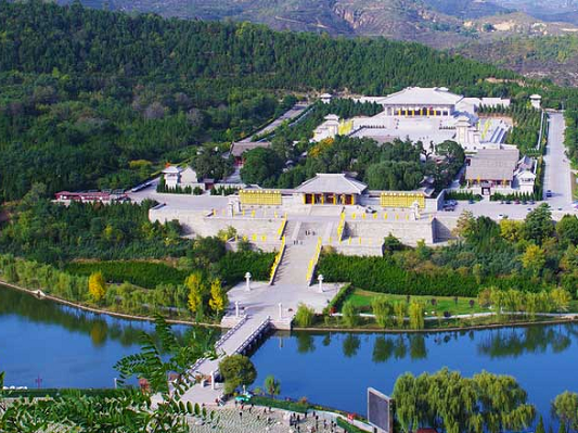 Bí ẩn lăng mộ quyền lực nhất Trung Quốc: Không ai mạo phạm!