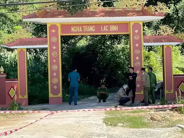 Kinh hoàng cảnh cha chết cháy ở nghĩa trang, con bỏng nặng tử vong