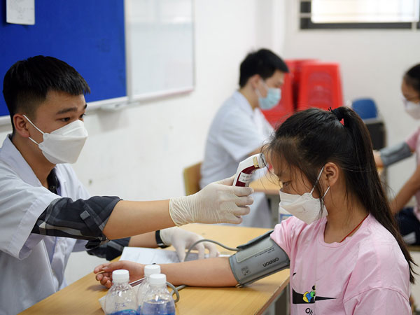 Ngày 19/7 số ca COVID-19 tăng mạnh trở lại sau 3 ngày giảm liên tiếp