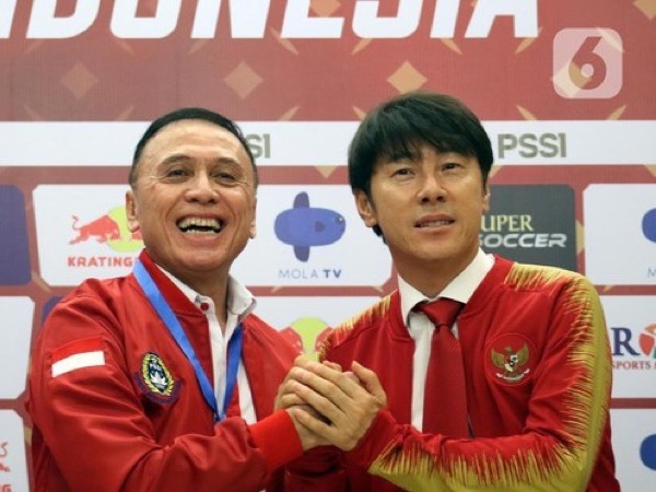 LĐBĐ Đông Á 'giang tay', Indonesia rộng cửa ly khai AFF