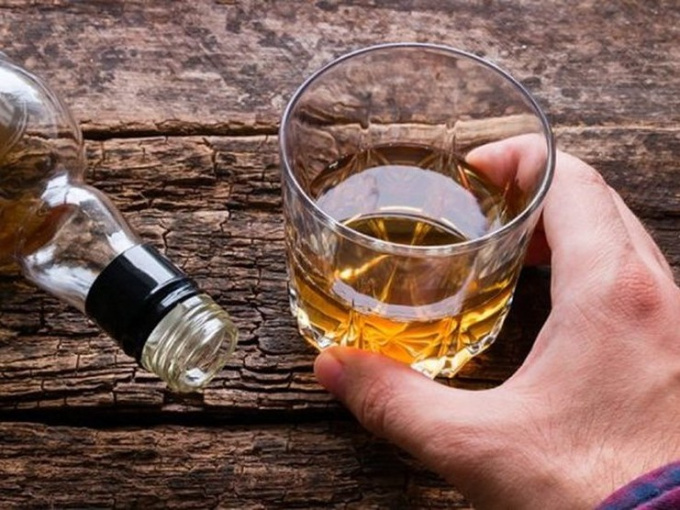 Nghiện thuốc lá, rượu hay tình dục rút ngắn tuổi thọ con người hơn?