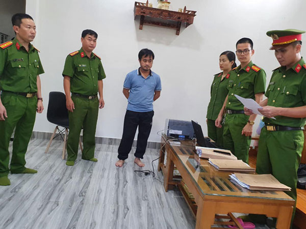 Tuồn kit xét nghiệm ra ngoài bán lại cho Việt Á, 2 cán bộ CDC bị khởi tố