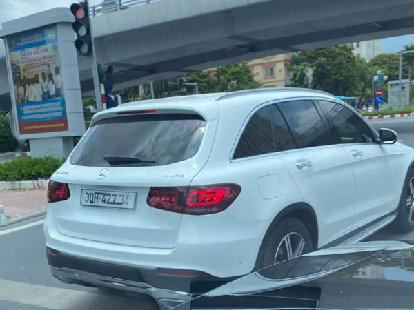 Che, sửa biển số ô tô: Đề nghị tước GPLX, tăng mức phạt lên 35 triệu?