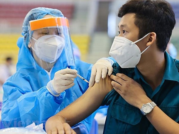 Ngày 21/7, cả nước ghi nhận gần 1.300 ca COVID-19 mới, tiếp tục không có F0 tử vong