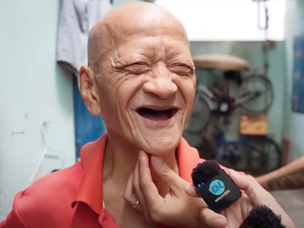 Người đàn ông đặc biệt nhất Sài Gòn: Không có lông mi lông mày, vẫn là trai tân vì mối tình hơn 50 năm