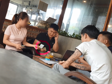 'Cò' hộ chiếu tại Hà Nội: 2,5 triệu đồng, làm trong 2 ngày