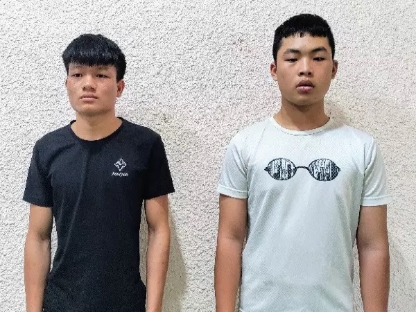 Đặt mua iPhone nhưng không có tiền trả, hai thanh niên cướp luôn của người bán