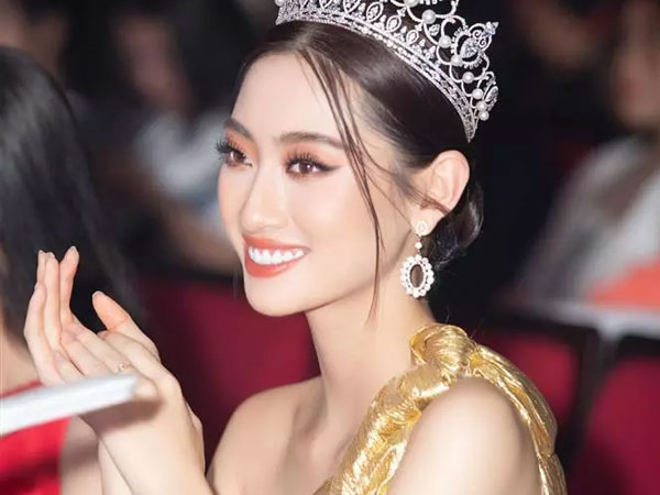 Lương Thùy Linh tốt nghiệp đại học, kết quả khiến dàn sao 'xỉu ngang'
