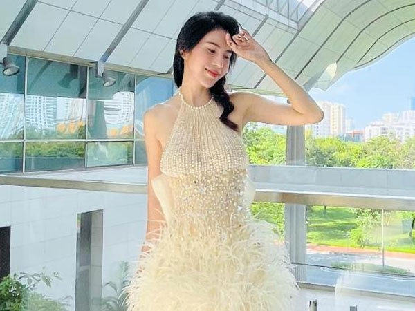Thủy Tiên hiếm hoi đăng ảnh khoe sắc hậu lùm xùm từ thiện, nhan sắc mẹ 1 con không kém gì thiếu nữ đôi mươi