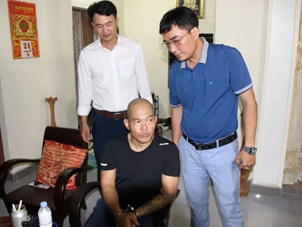 Bắt giữ trùm giang hồ Trung 'cối'
