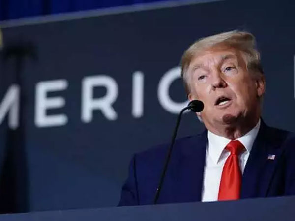 Thực hư chuyện ông Donald Trump từng ra lệnh điều 10.000 quân tới Điện Capitol