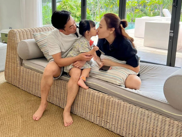 Cường Đô La kỷ niệm 3 năm cưới Đàm Thu Trang, nhẹ nhàng nhưng cực chất