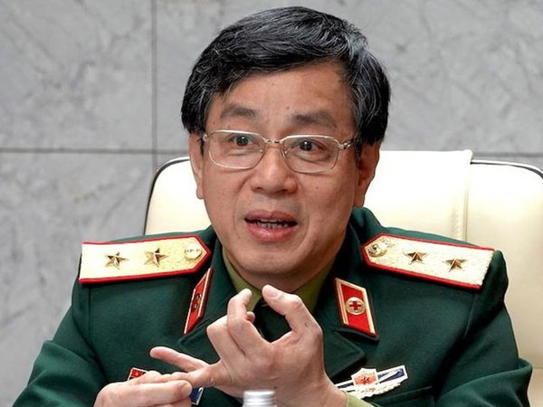 Trung tướng Đỗ Quyết cùng cán bộ HV Quân y 'tiếp tay' Việt Á thế nào?