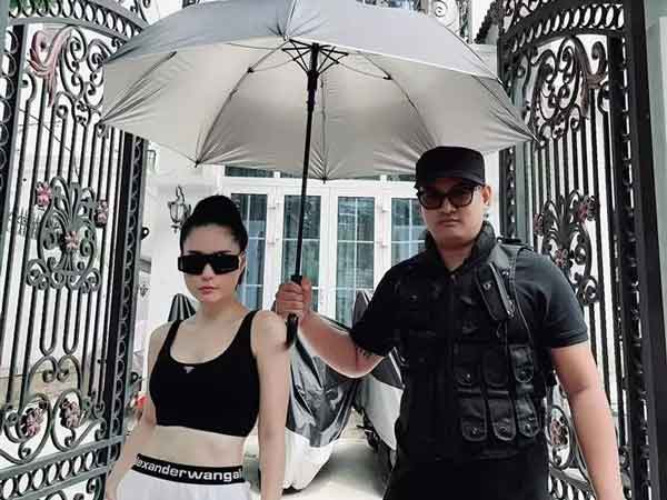 Biệt thự trăm tỷ của Đoàn Di Băng bị trộm đột nhập như phim