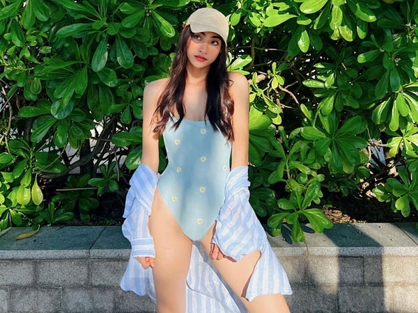 Lương Thùy Linh khoe loạt ảnh bikni nóng bỏng, netizen thảng thốt: 'Phản cảm quá'